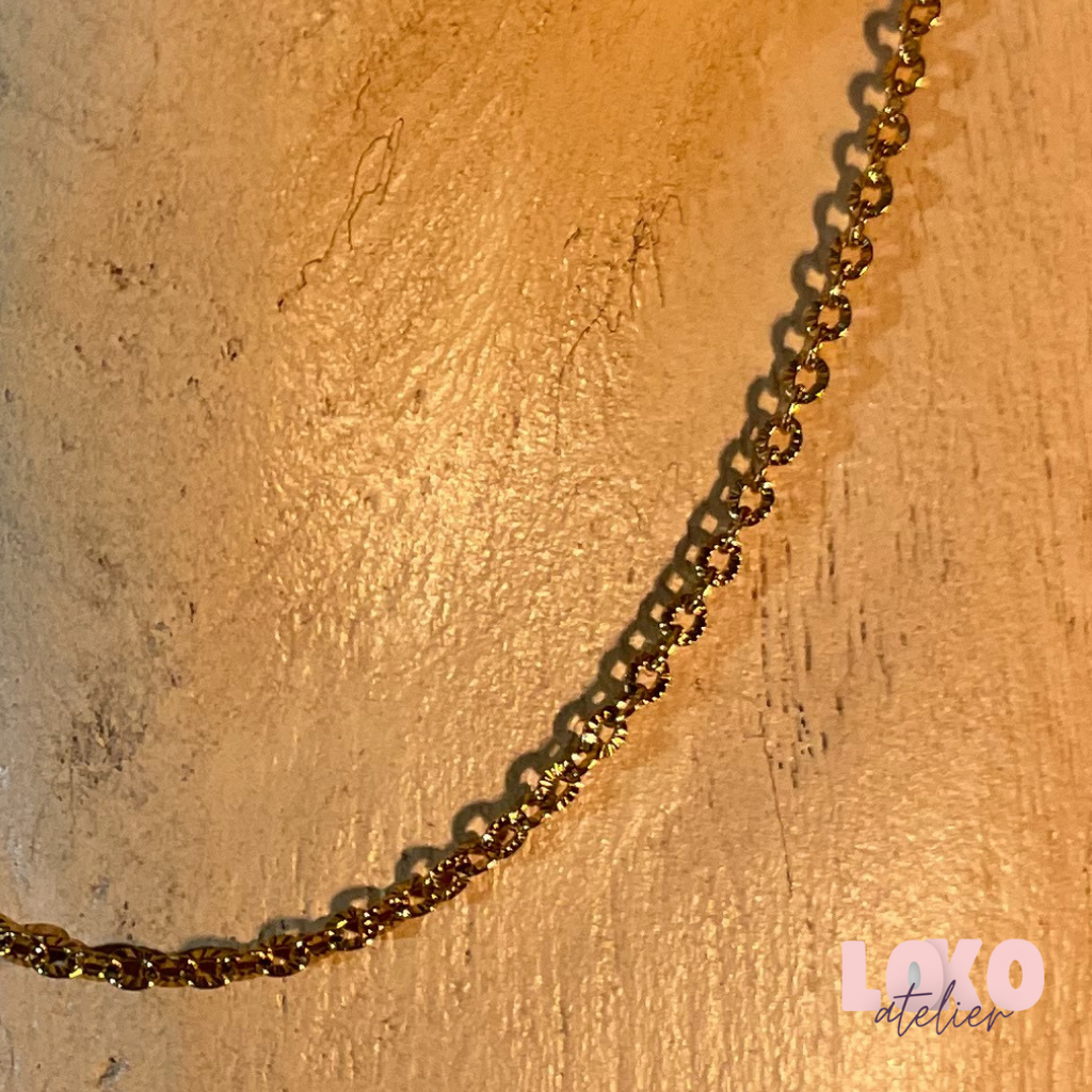 Collier - Lee