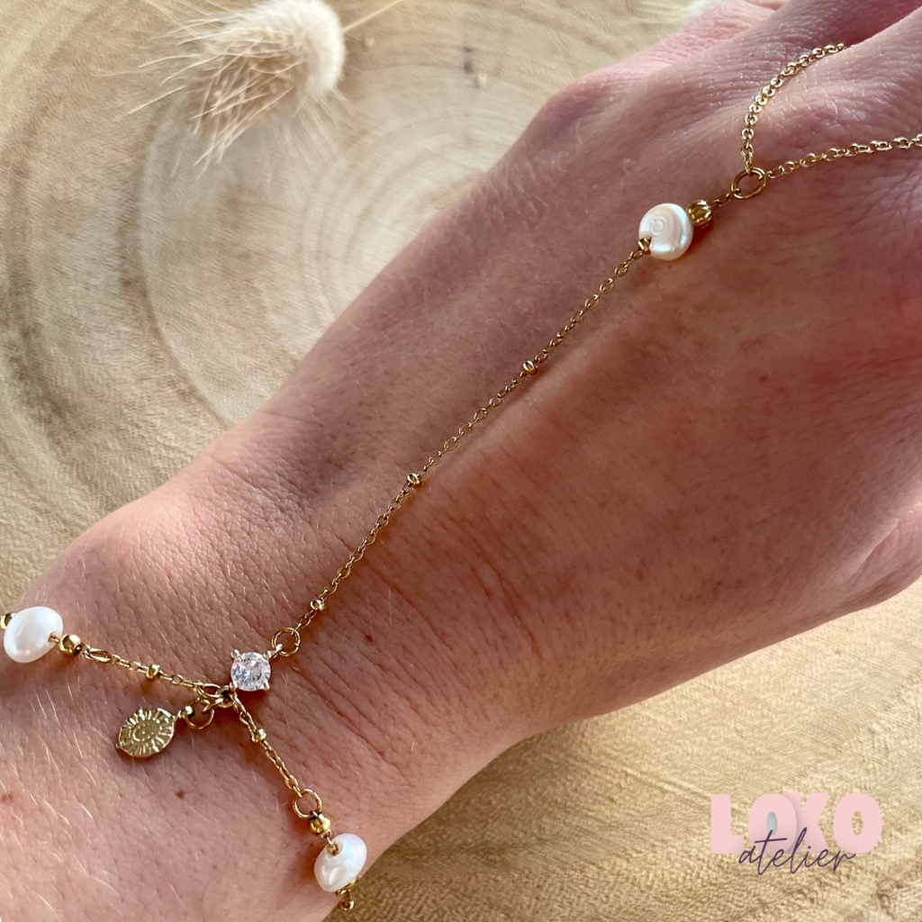 Bijou de main Douce